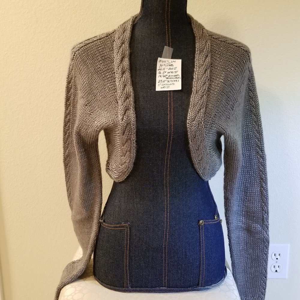 Jean Frost Small Gray Handknitted Cable Knit Wool Bolero #443, B9